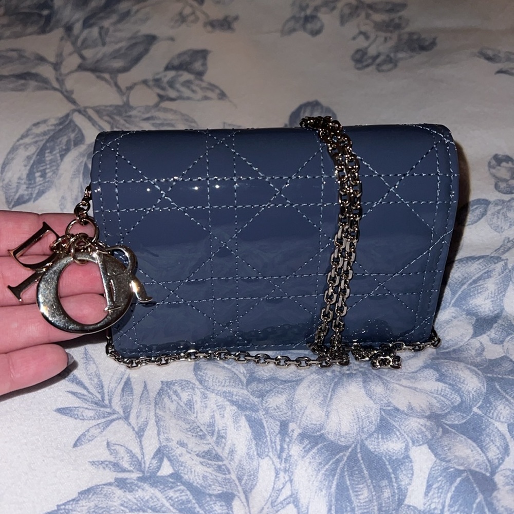 Patent leather Pouch/Belt Bag - Picture 2 of 6